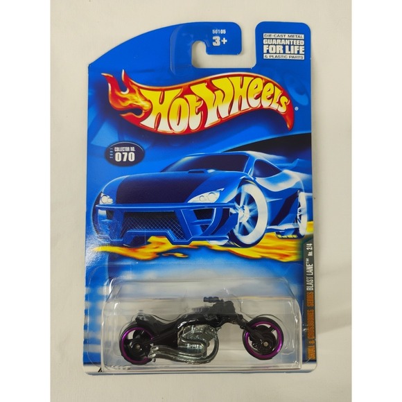 Hot Wheels Other - 2001 Hot Wheels #070 Skull & Crossbones Series Blast Lane 2/4 Motorcycle